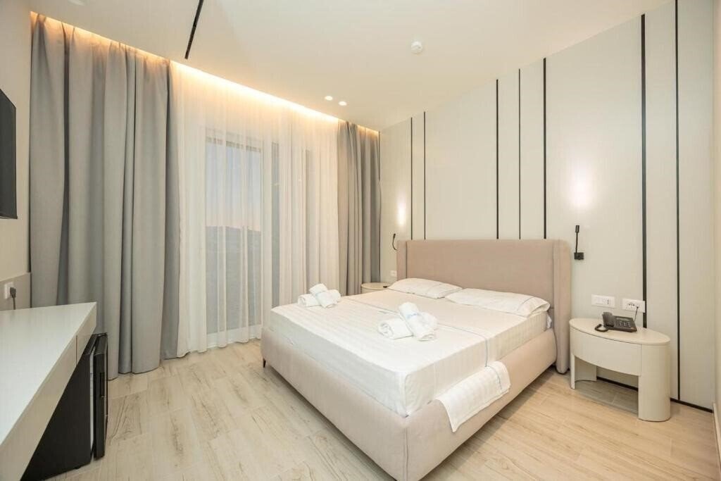 Hotel Laid Hotel (ex. Amazon Laid Hotel) 4*