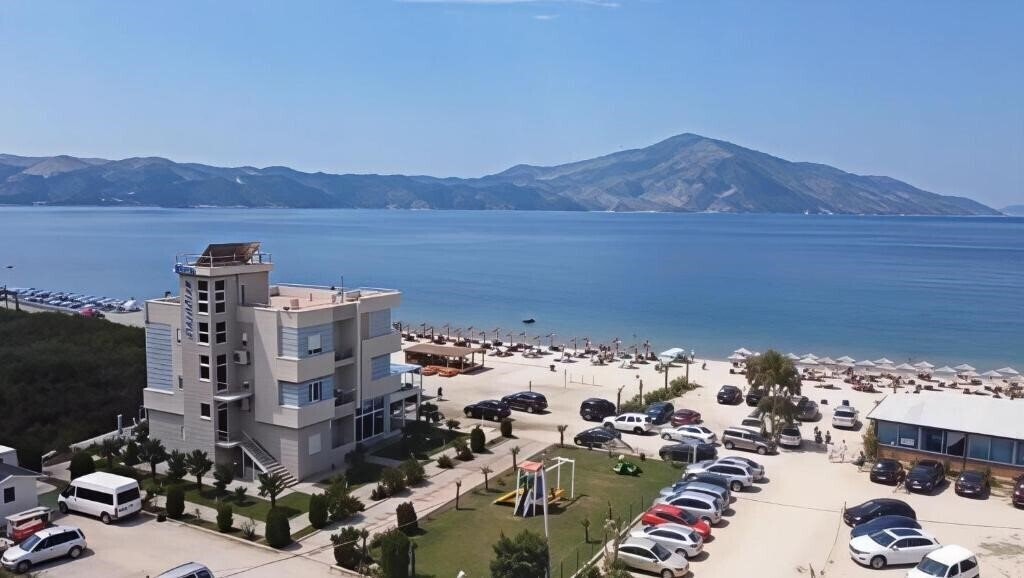 Hotel Blue Paradise 3*