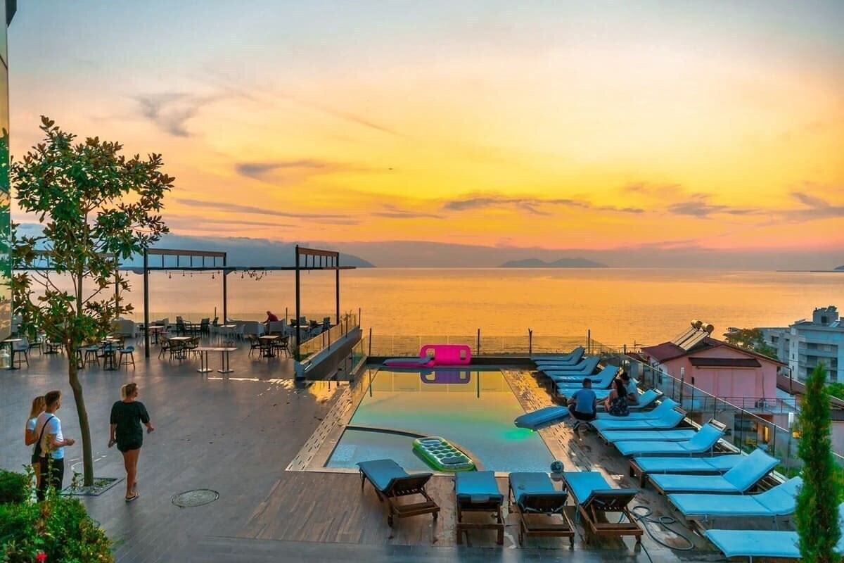 Imaginea Hotel Monte Carlo (ex. Montecarlo) 3*