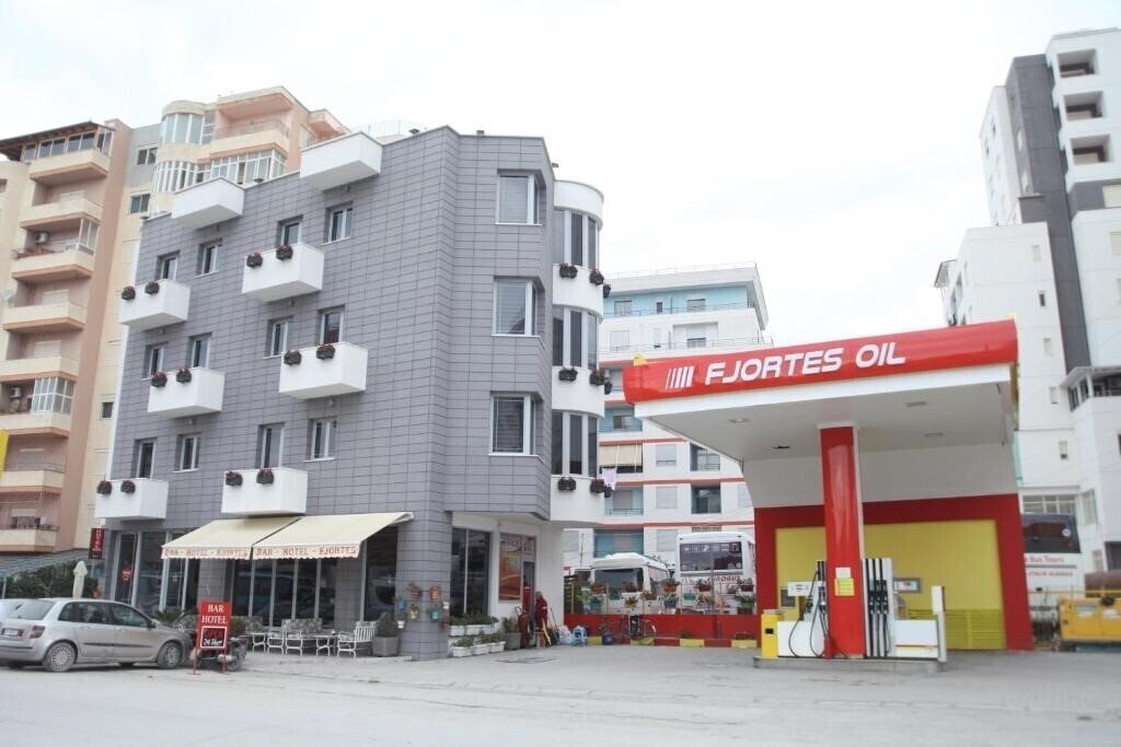 Fotografii Fjortes 3*