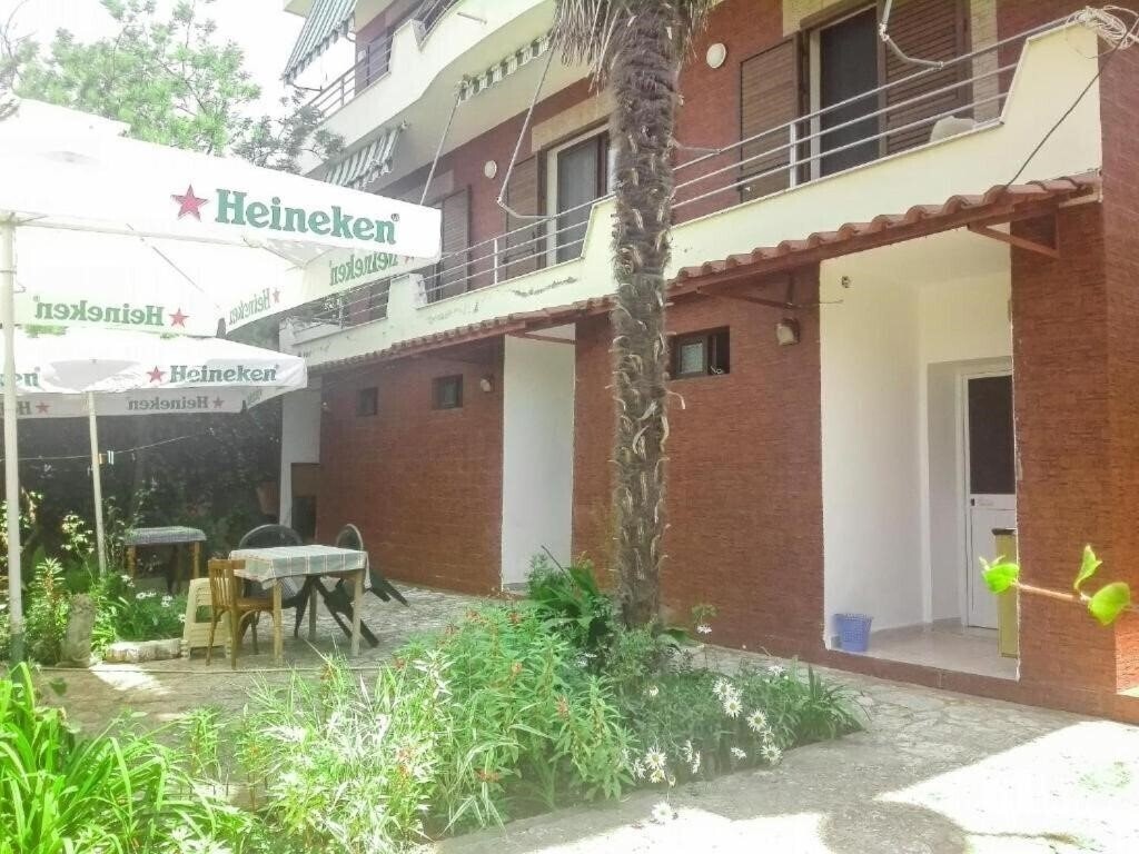 Fotografii Alliaj Guest House 3*