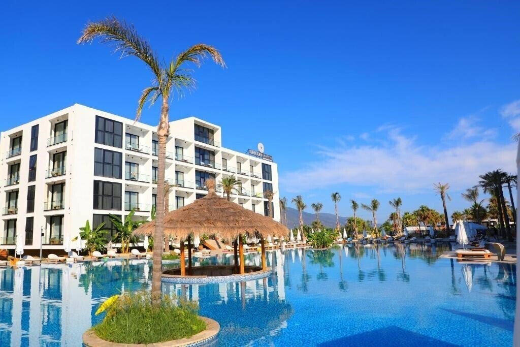 Hotel Oricon Coast Luxury Resort 5*