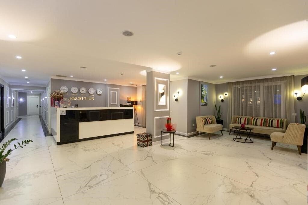 Fotografie Hotel Britania (ex. Adea Hotel, Aler Grand Hotel) 3*