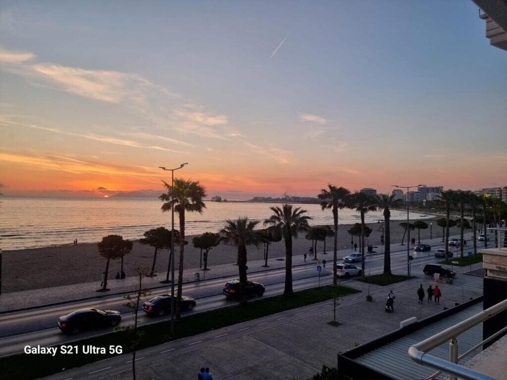 Hotel Lungomare Apartment 3*