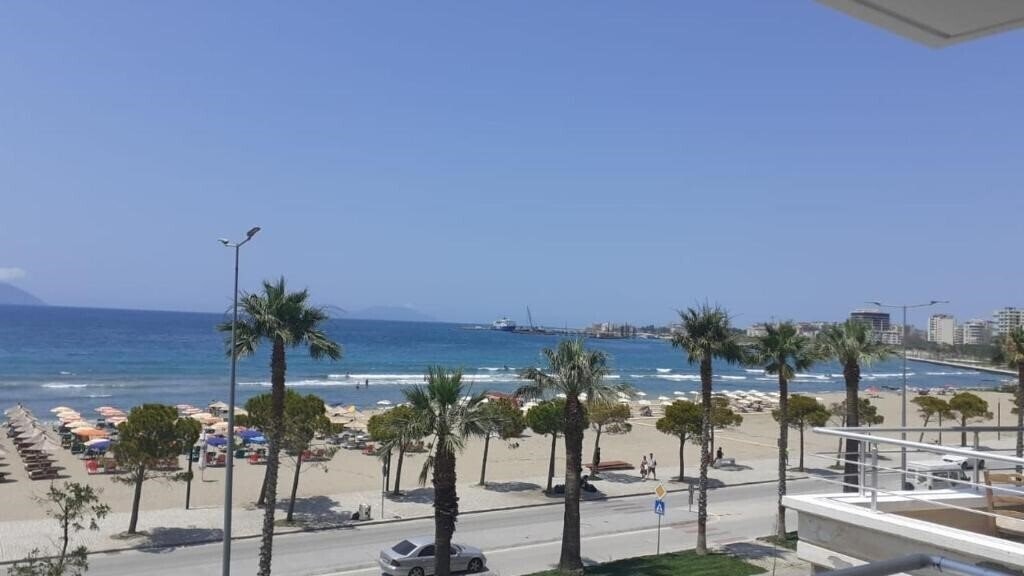 Imaginea Lungomare Apartment 3*