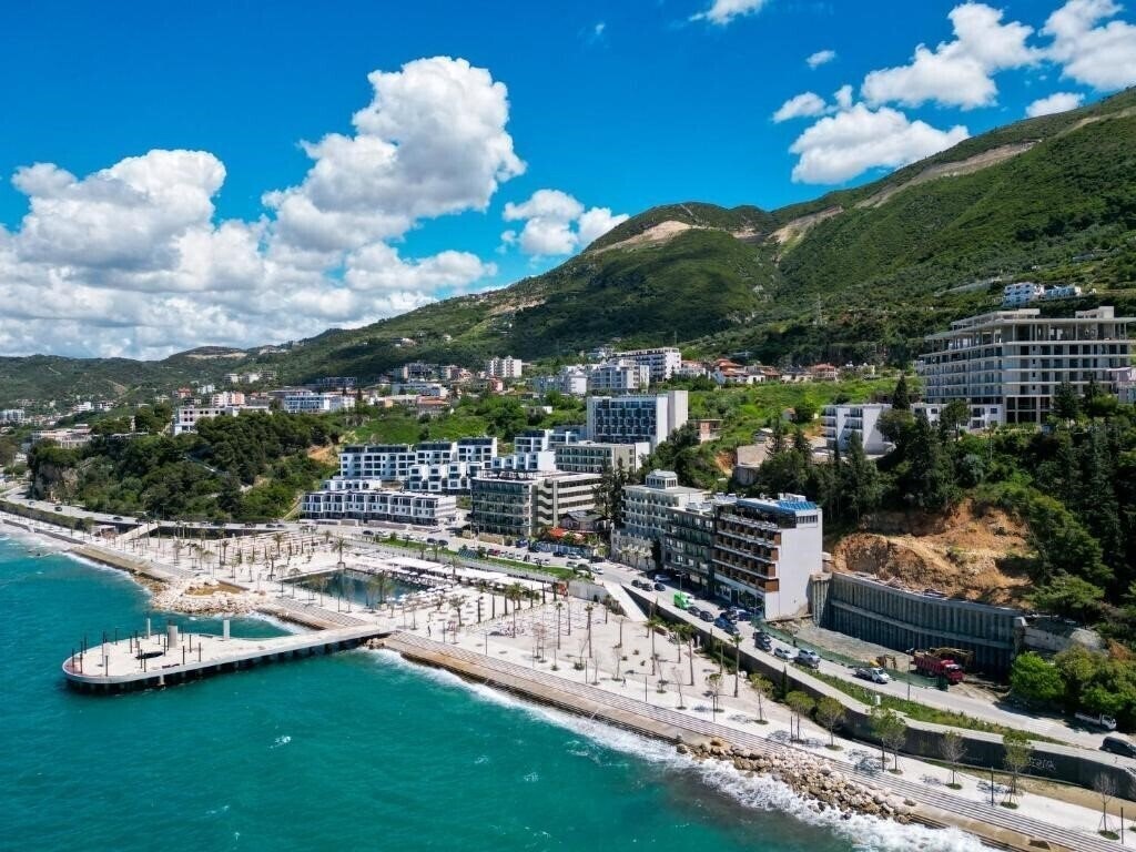 Hotel Belvedere Hotel & SPA 4*