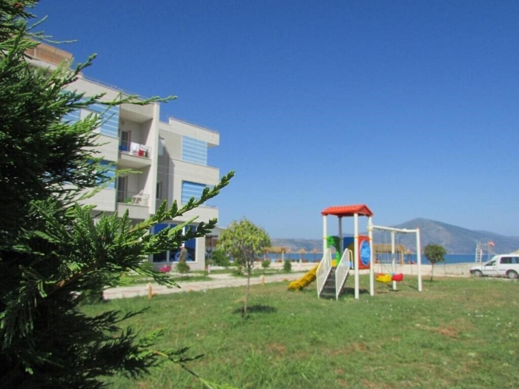 Imaginea Blue Pradise Hotel 4*