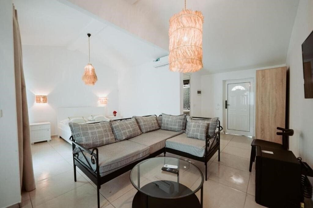 Imaginea Drymades Bungalows 4*