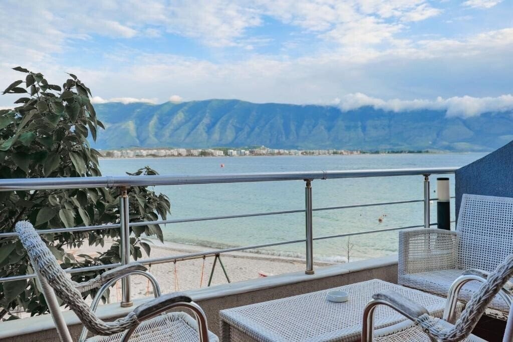 Imaginea Grand Hotel Aita 4*