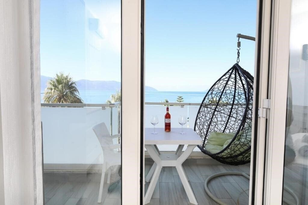 Hotel Jimi Apartaments 4*