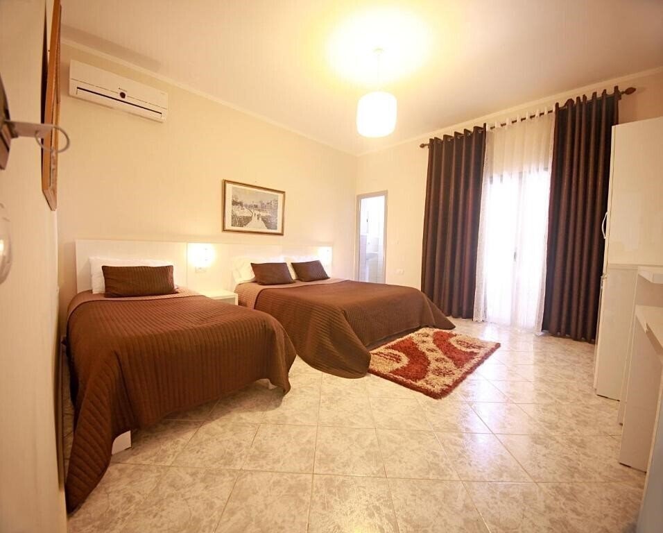 Fotografie Hotel Nika & Restaurant (ex. Vila Nika Apart, Nika Hotel) 3*