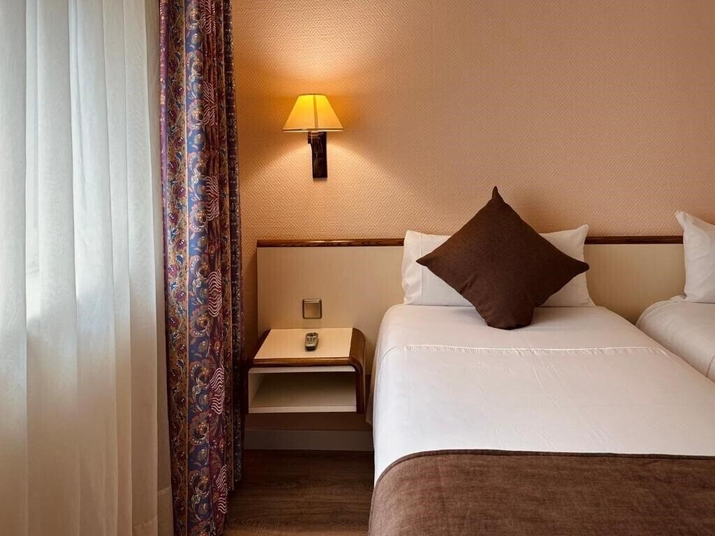Отель Andorra Palace 3*