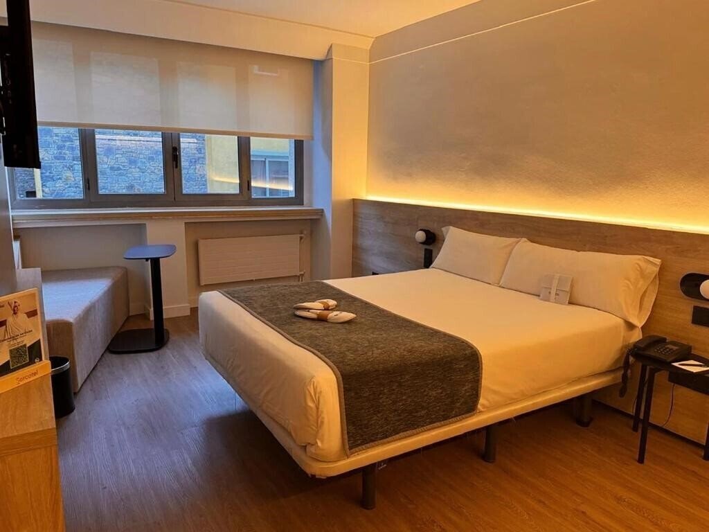 Фотография Delfos 4*