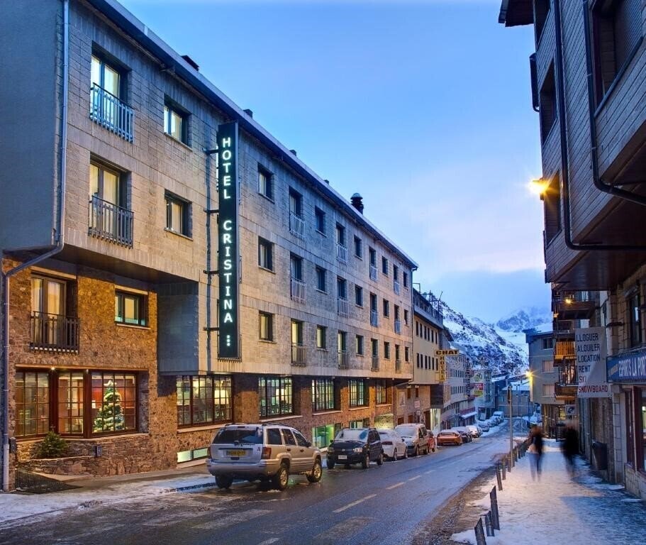 Hotel Cristina 3*