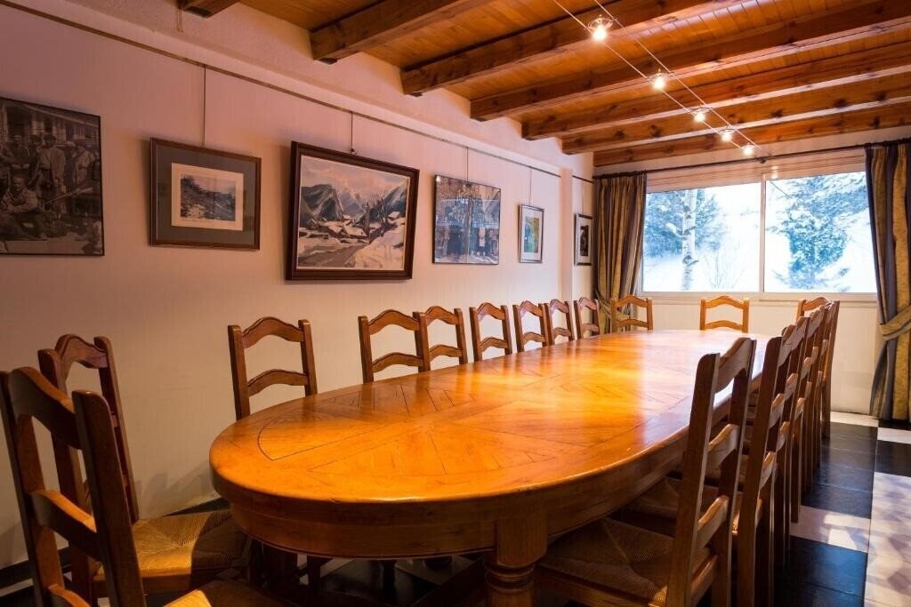 Imaginea Llop Gris 4*