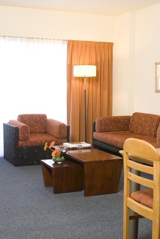 Imaginea Aspen Suites Hotel 3*