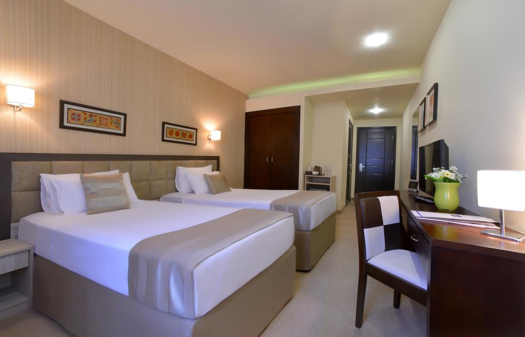 Фотография Minotel Barsam Suites 4*