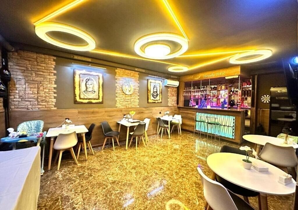 Fotografii Nava Hotel 3*