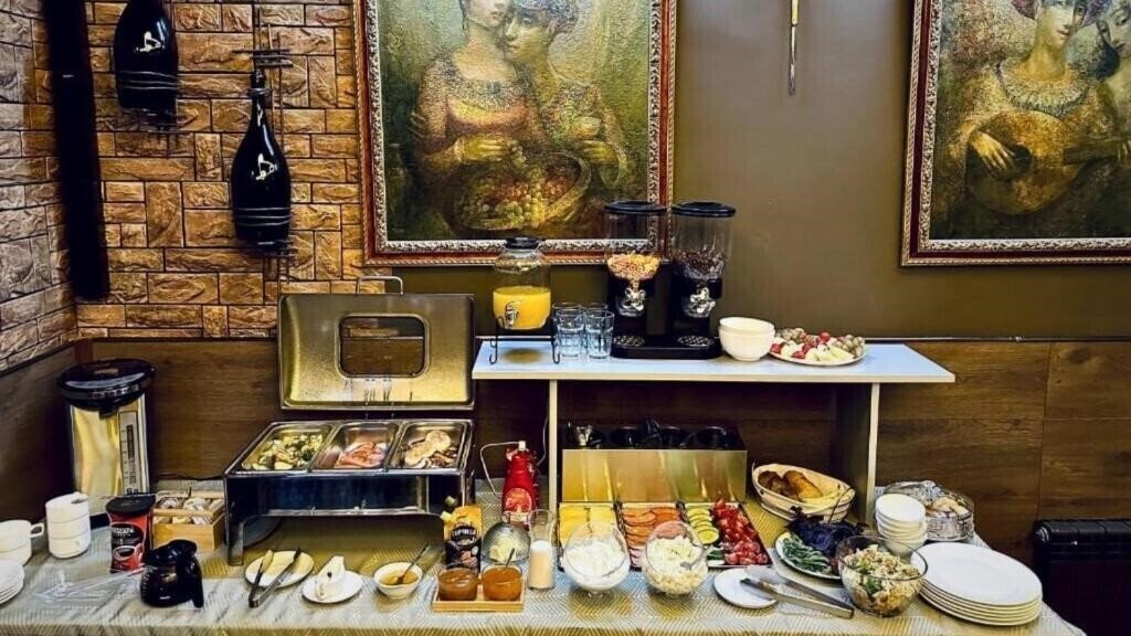 Imaginea Nava Hotel 3*