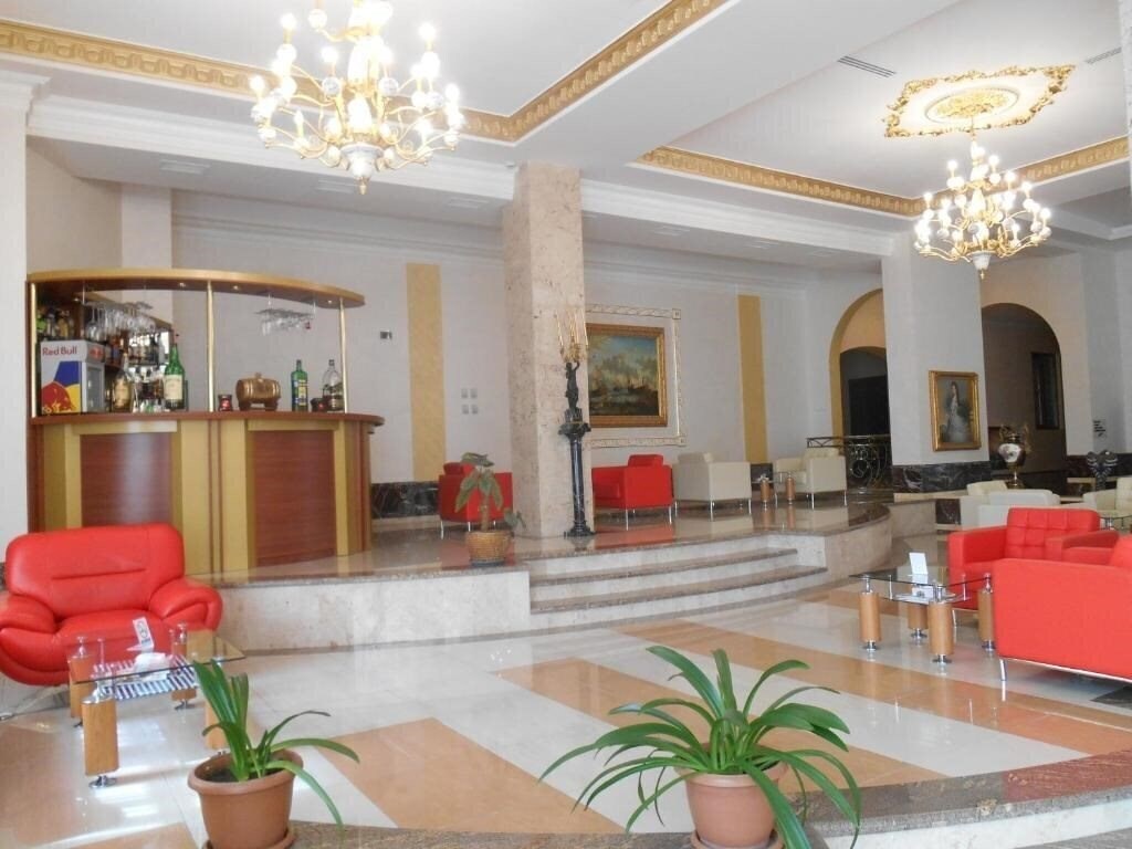 Imaginea Armenian Royal Palace 4*
