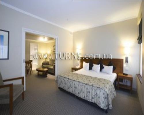 Fotografie Batmans Hill 3*