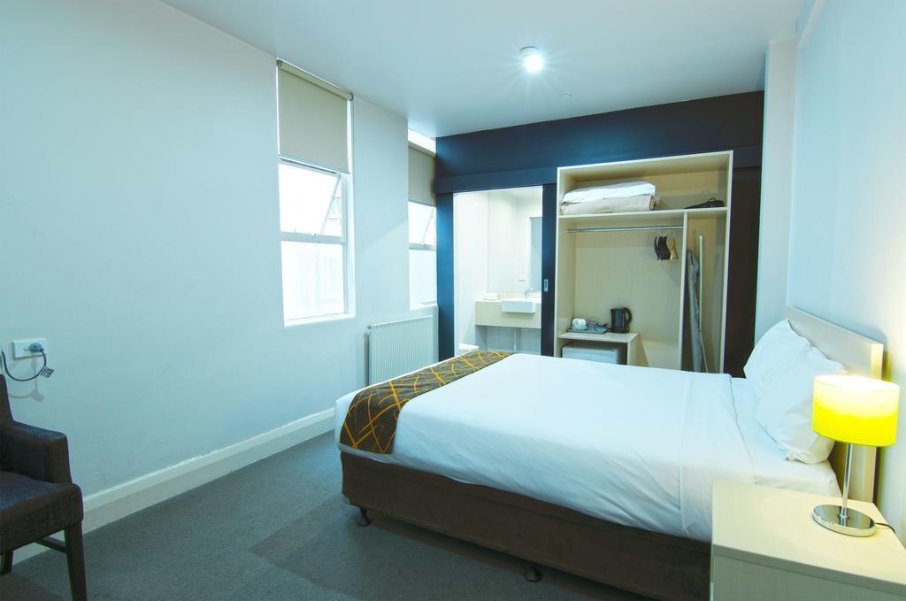 Imaginea Ibis Styles Kingsgate 3*