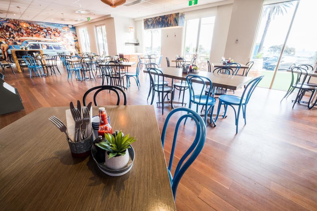 Hotel Novotel Melbourne St Kilda 4*