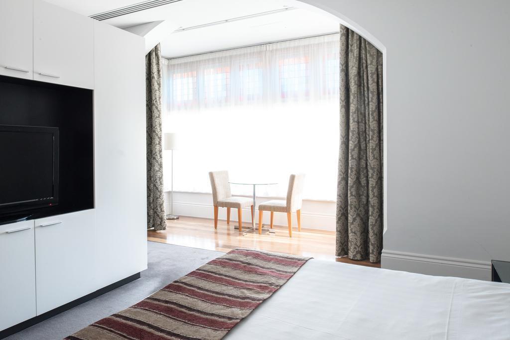 Imaginea Seasons Heritage Melbourne 4*