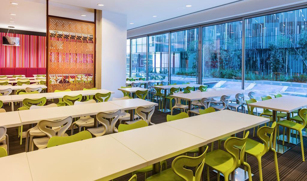 Fotografie Travelodge Docklands 4*