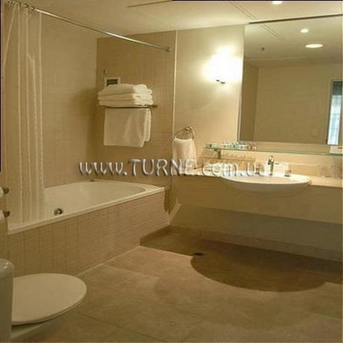 Hotel Holiday Inn On Flinders 4*