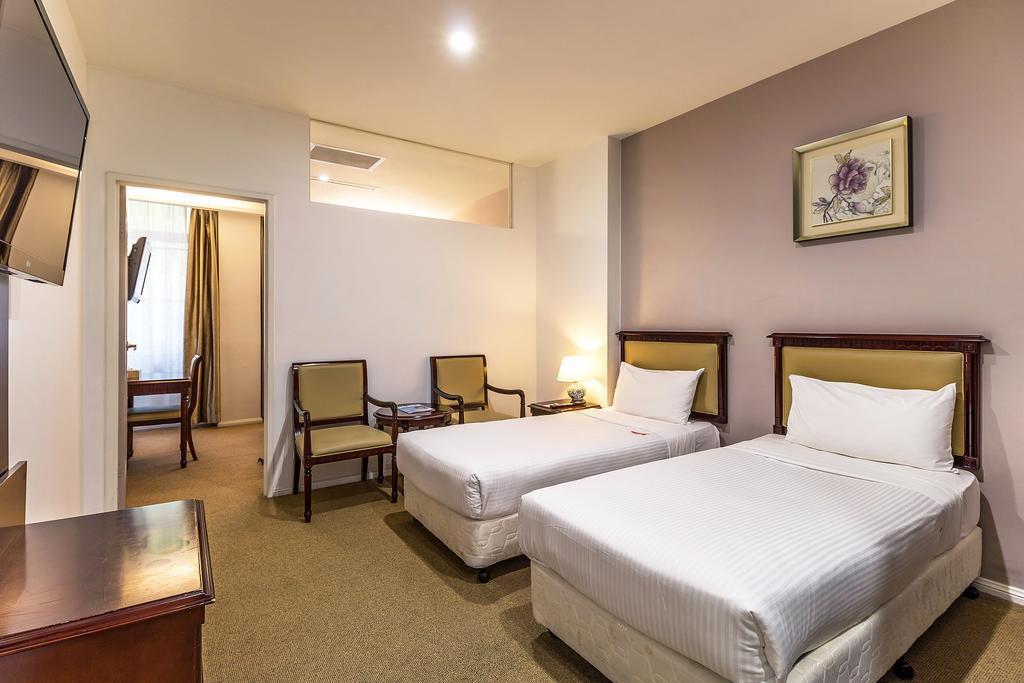 Изображение Breakfree On Clarence 3*