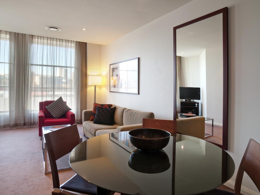 Фотография Adina Apartment Hotel Sydney Central 4*