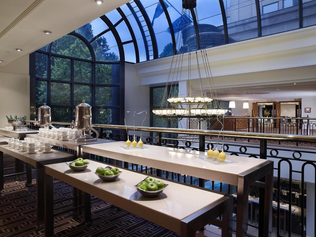 Фотография Sheraton On The Park 5*