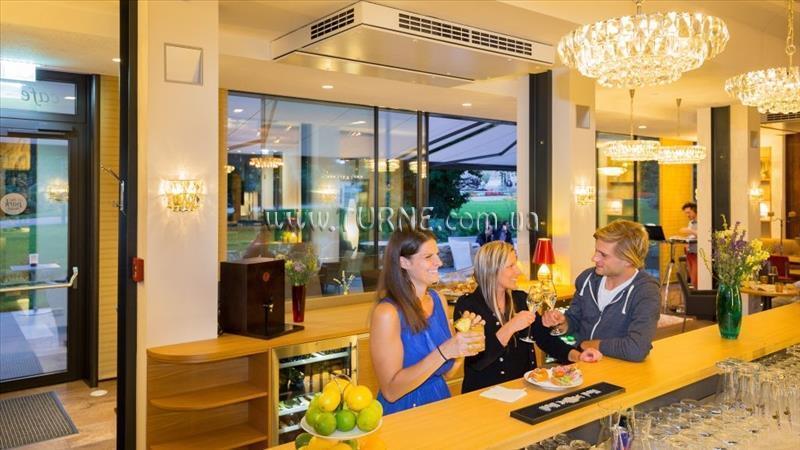 Фото At The Park 4*