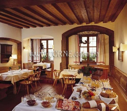 Отель Weisses Kreuz 3*