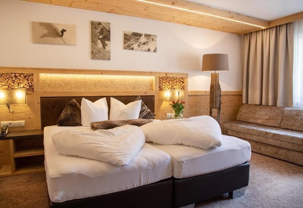 Фото Hotel Victoria 3*