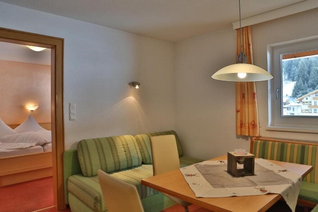 Картинка Apart Altamira 3*