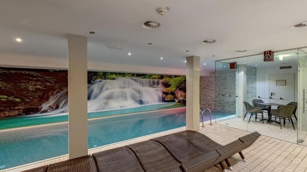 Изображение Garni Banyan 4*