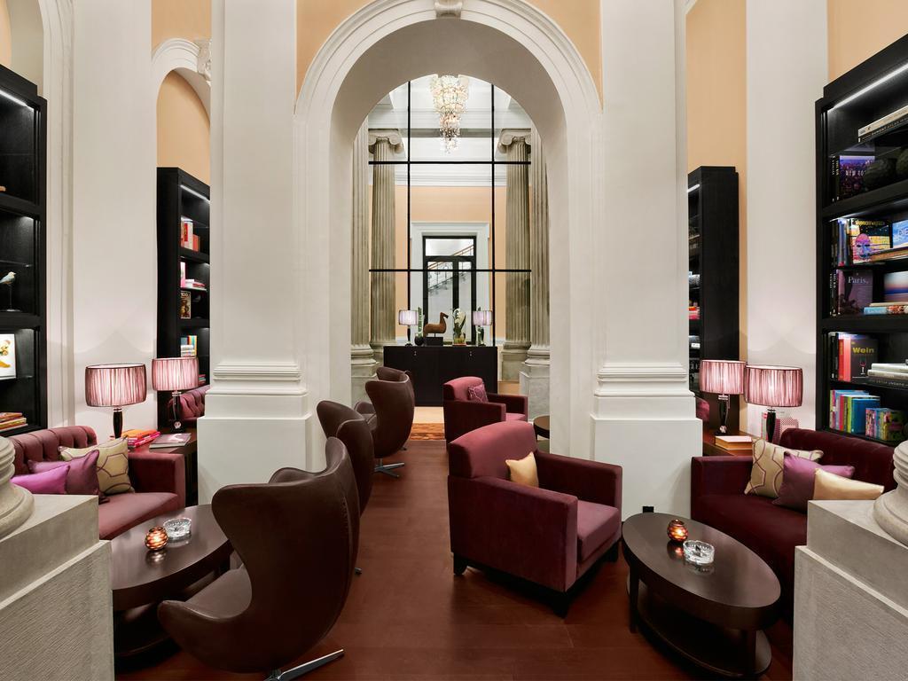 Фотография Palais Kempinski 5*