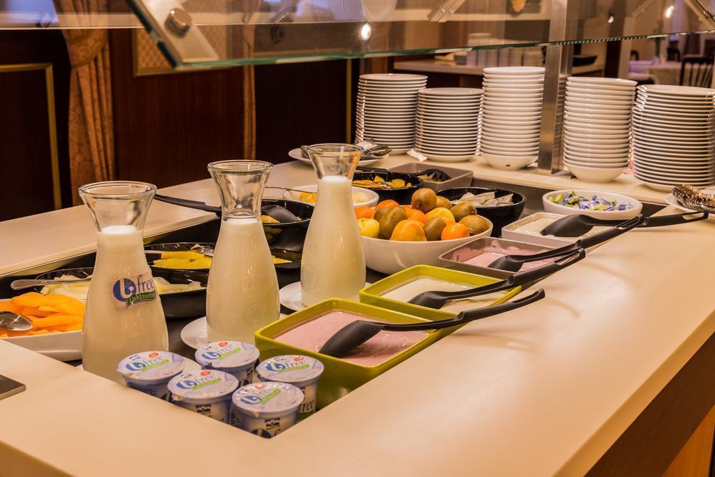 Отель Bellevue 4*