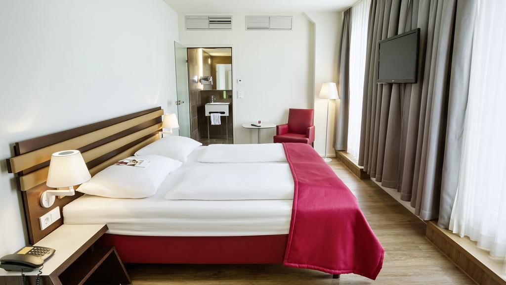 Отель Austria Trend Hotel Beim Theresianum 3*