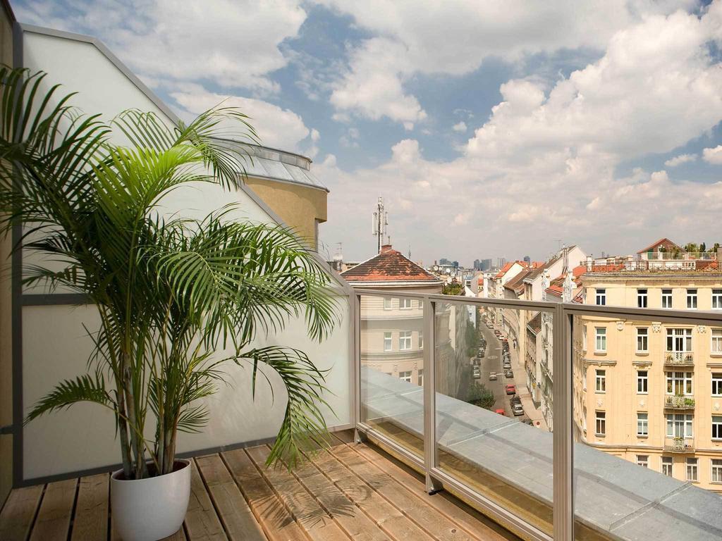 Отель Eurostars Embassy 4*