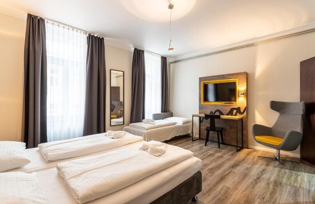 Imaginea Westbahn 4*