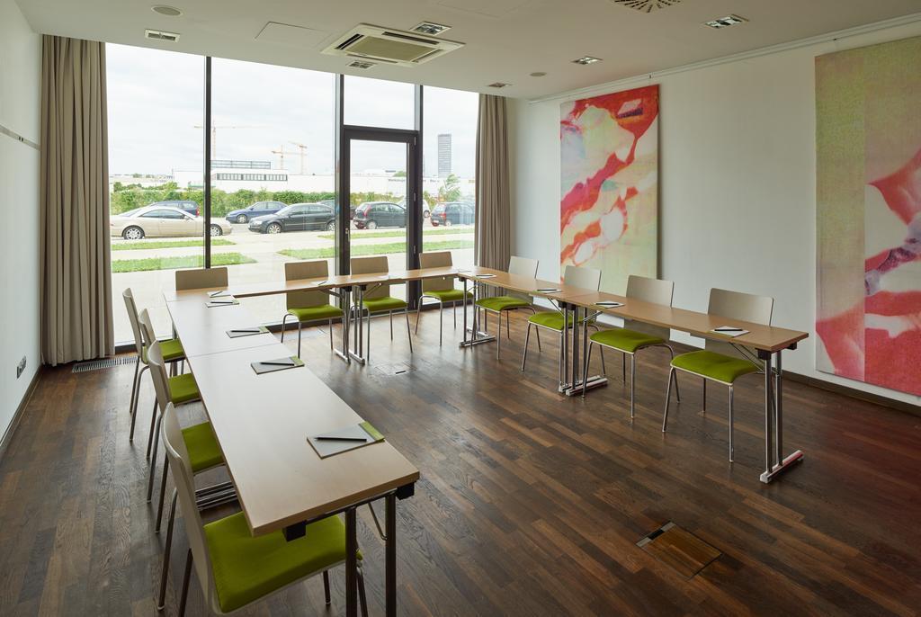 Изображение Roomz 4*