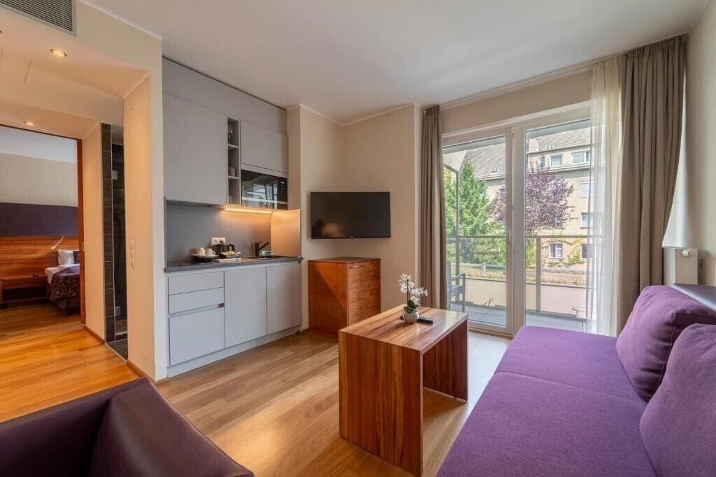 Отель Pakat Suites 4*