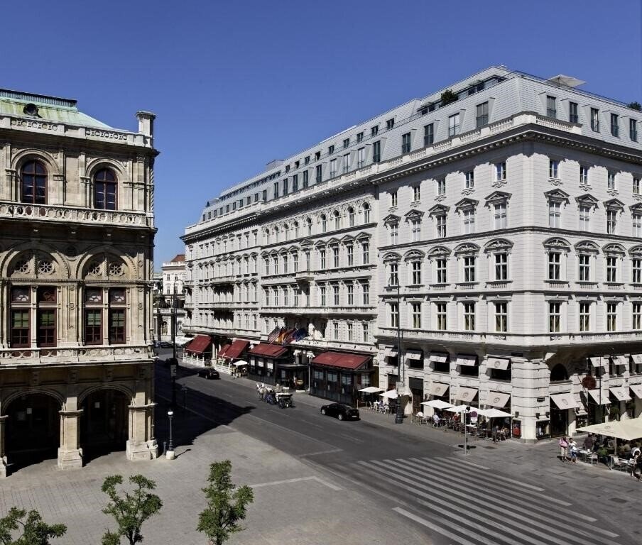 Отель Sacher Wien 5*