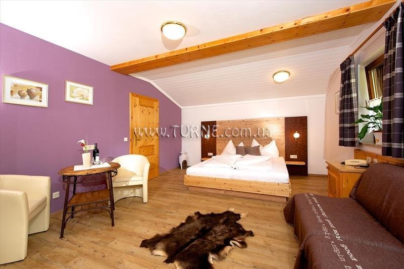 Отель Aparthotel Astrid 3*