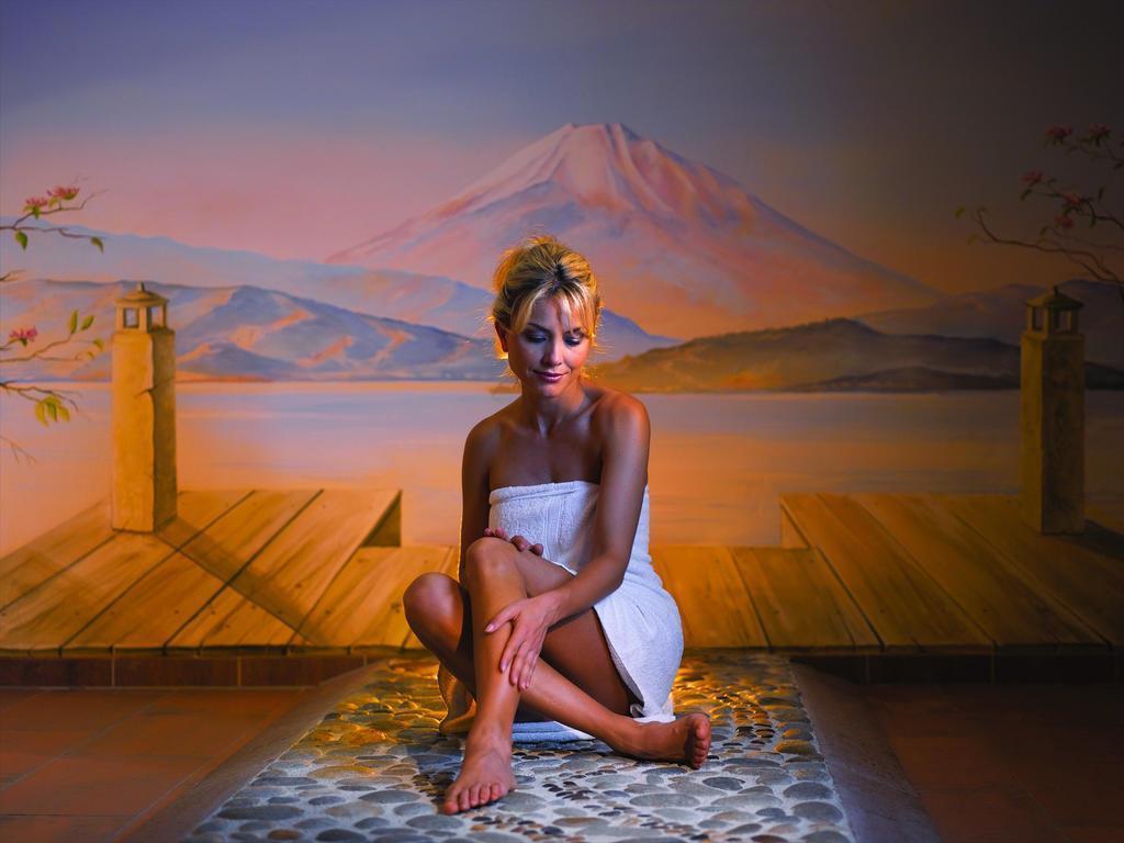 Изображение Dominic 3*