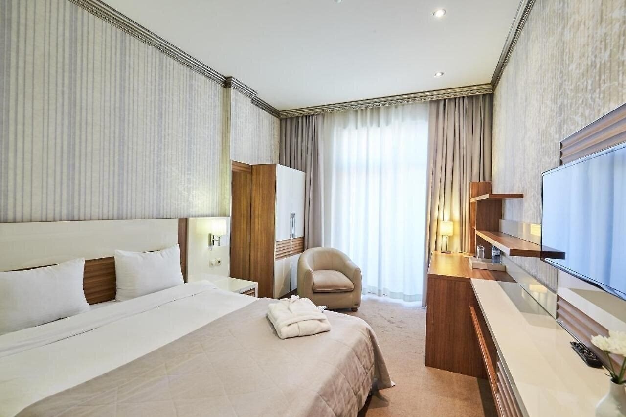 Изображение Boulevard Side 4*