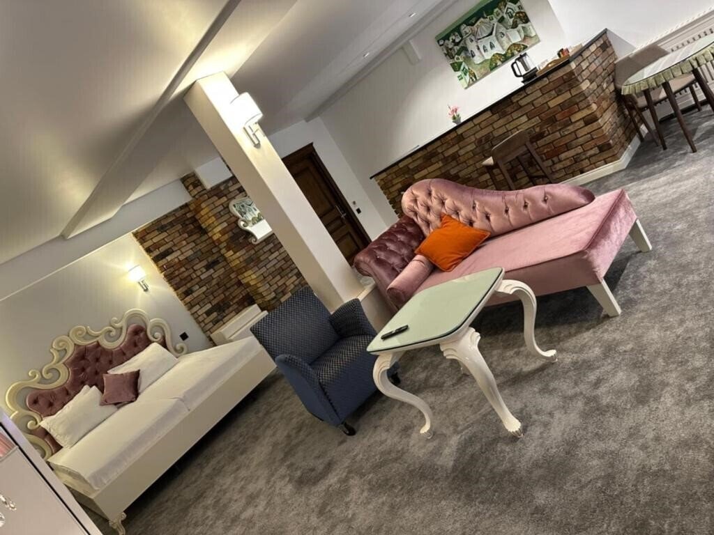 Imaginea Maajid Hotel 3*